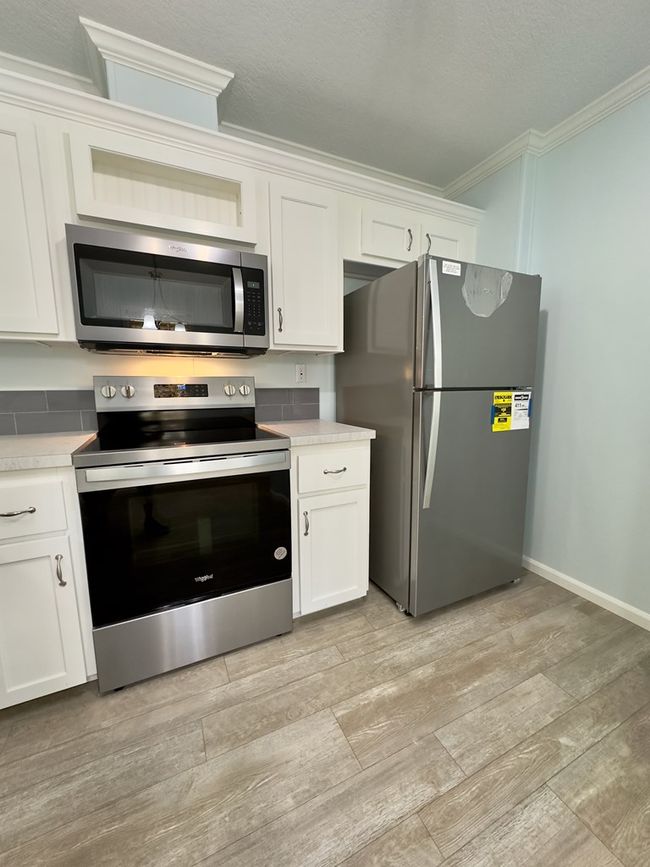 Brand New Stainless Steel Appliances | Image 26