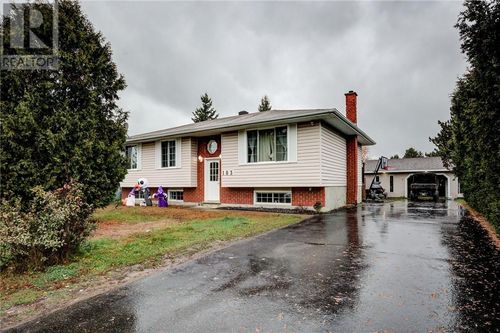 183 Hanna Ave, Capreol, ON, P0M1H0 | Card Image