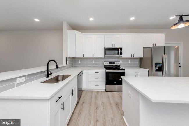 1494 Warner Rd, House other with 3 bedrooms, 2 bathrooms and null parking in Urbanna VA | Image 7