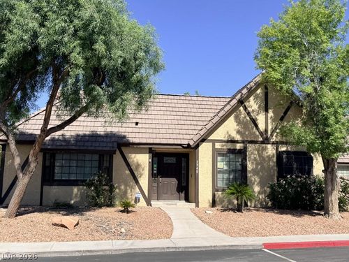 3940 Edgemoor Way, Las Vegas, NV, 89121-4829 | Card Image