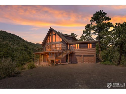 317 Dunraven Glade Rd, Glen Haven, CO, 80532 | Card Image