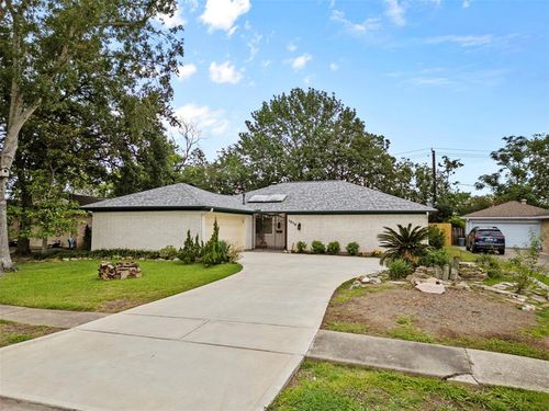 1510 Loch Lake Dr, El Lago, TX, 77586-5905 | Card Image