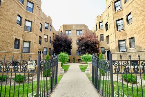 apt-3s-632 W Stratford Pl, Chicago, IL, 60657-2633 | Card Image