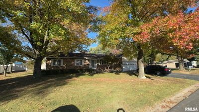 1313 Whisperway Street, House other with 3 bedrooms, 2 bathrooms and null parking in Benton IL | Image 2