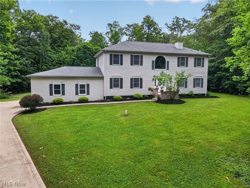 9329 S Brown Rd, Chardon, OH, 44024-9801 | Card Image