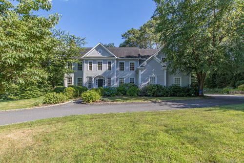 15 Newsome Lane, Wilton, CT, 06897 | Card Image