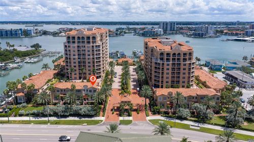 11-525 Mandalay Ave, CLEARWATER BEACH, FL, 33767-1798 | Card Image