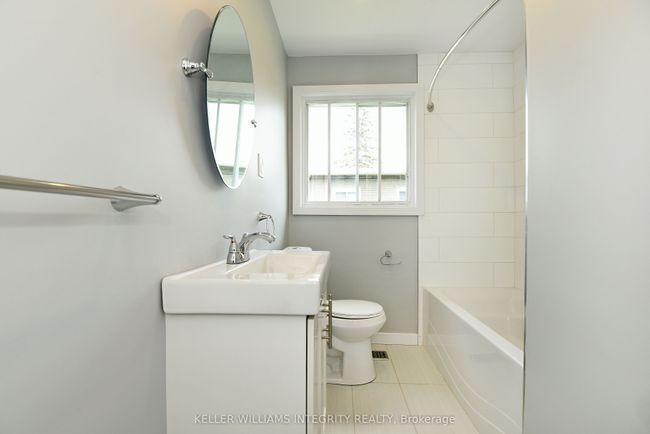 384 Tremblay Rd, Home with 5 bedrooms, 2 bathrooms and 6 parking in Ottawa ON | Image 10