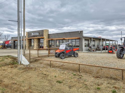 2010 N Broadway St, Checotah, OK, 74426 | Card Image