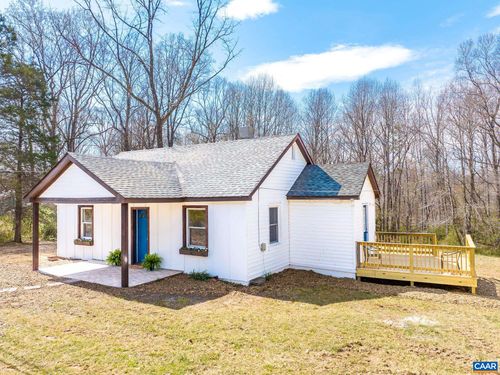 905 Poplar Spring Rd, SCOTTSVILLE, VA, 24590-4602 | Card Image