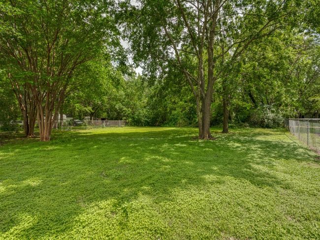 580 W 6 Th St, House other with 3 bedrooms, 2 bathrooms and null parking in Lancaster TX | Image 19