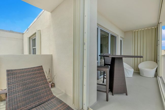 APT-2010 - 750 N Ocean Blvd, Condo with 2 bedrooms, 2 bathrooms and null parking in Pompano Beach FL | Image 33