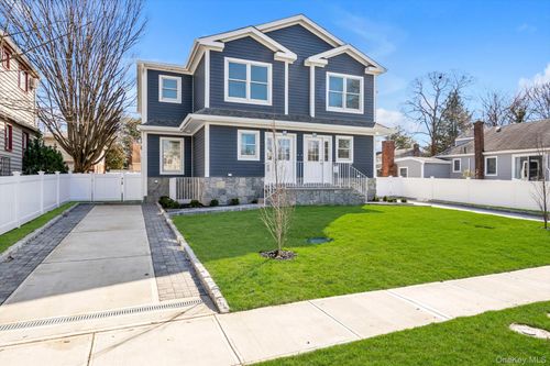 b-68 Edgewood Rd, Port Washington, NY, 11050-1531 | Card Image
