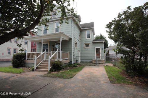 207 Delaware Ave, West Pittston, PA, 18643-2101 | Card Image