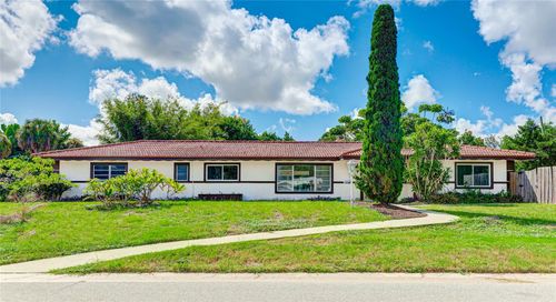 2618 Valencia Dr, Sarasota, FL, 34239-6339 | Card Image