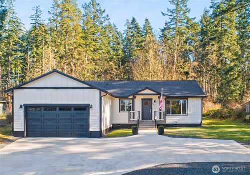 295 Westcott Dr, Friday Harbor, WA, 98250-8109 | Card Image