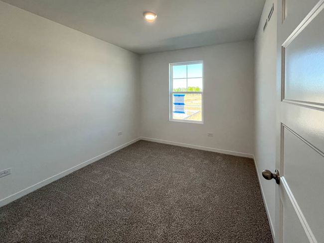 2235 Riesling Rd, Townhouse with 3 bedrooms, 3 bathrooms and 2 parking in Oswego IL | Image 30