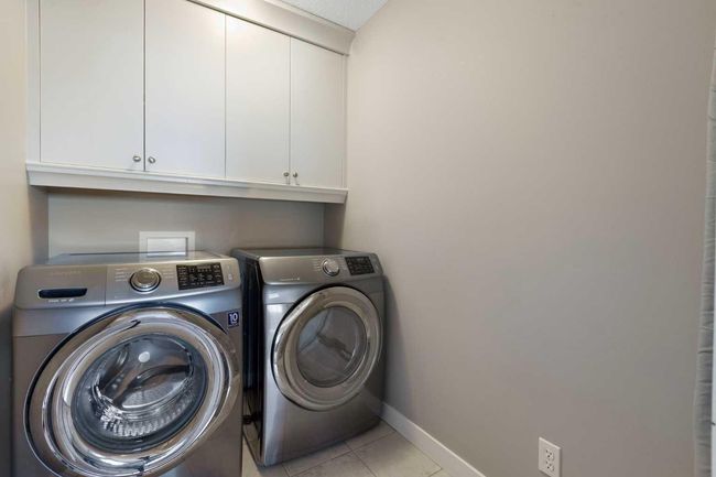 3531 3 Ave Sw, Home with 3 bedrooms, 3 bathrooms and 2 parking in Calgary AB | Image 22