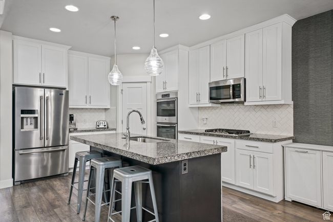17 E Silver Oak Rd, House other with 6 bedrooms, 4 bathrooms and 3 parking in Vineyard UT | Image 10