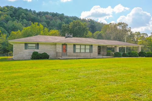 7703 Highway 472, Manchester, KY, 40962-4853 | Card Image