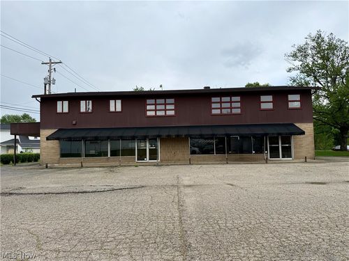 805 Denman Ave, Coshocton, OH, 43812-0009 | Card Image