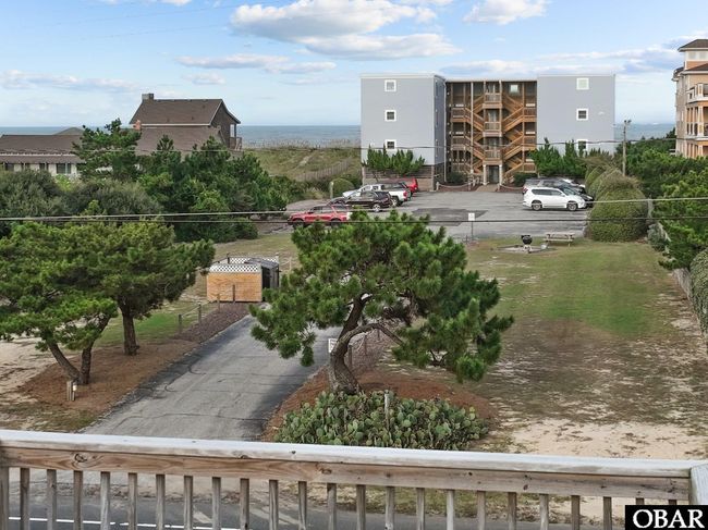 1400 N Virginia Dare Trl, House other with 4 bedrooms, 3 bathrooms and null parking in Kill Devil Hills NC | Image 33