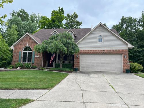 28717 Quarry Ct, Novi, MI, 48377-2721 | Card Image