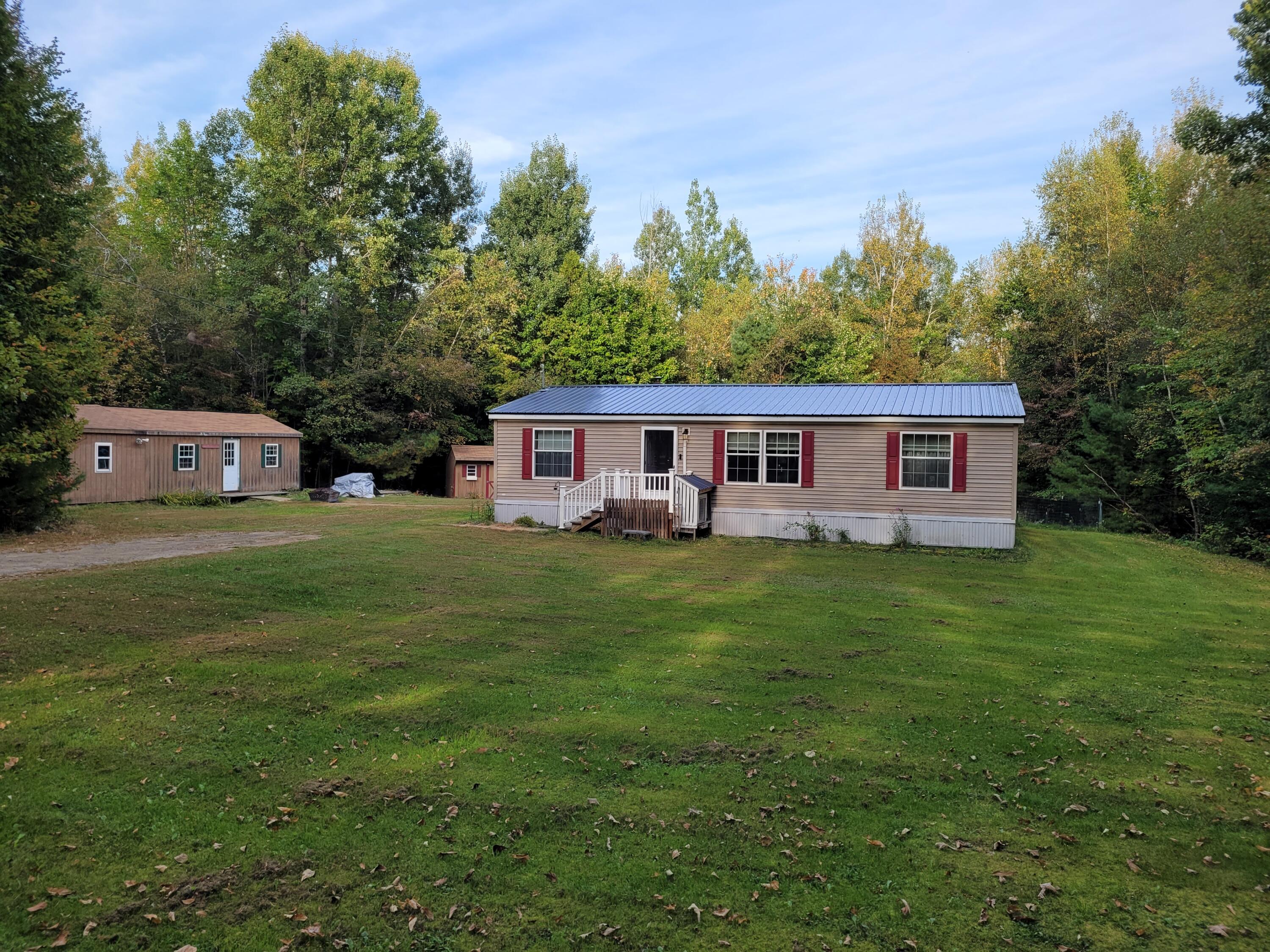 Berry Rd, Pittsfield, ME 04967