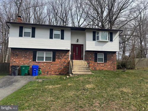 9018 Holly Ave, WALDORF, MD, 20601-3317 | Card Image