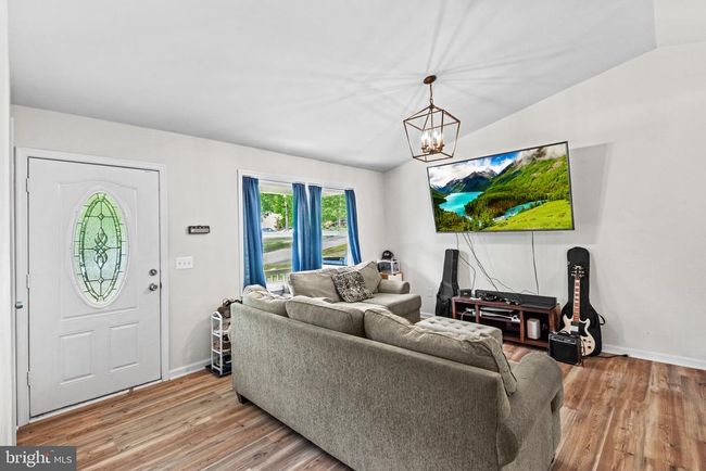 10420 Forest Hill Ct, House other with 3 bedrooms, 2 bathrooms and null parking in FREDERICKSBURG VA | Image 4