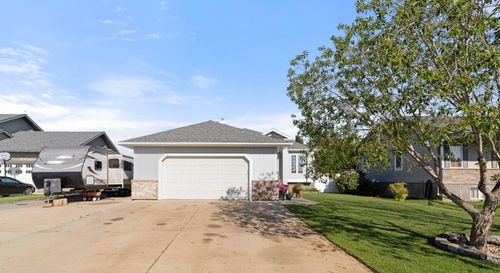 313 Hanson St, Bawlf, AB, T0B2M2 | Card Image