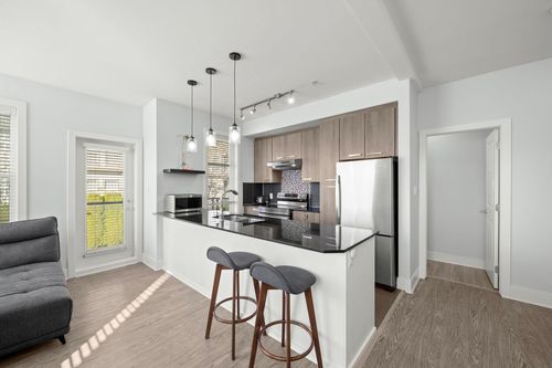 222-15956 86a Ave, Surrey, BC, V4N6N8 | Card Image