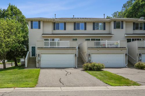 356 Gironde Ct, Woodbury, MN, 55125-4400 | Card Image