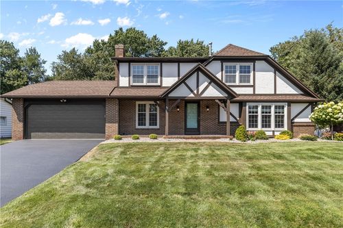 42 Havelock Dr, Greece, NY, 14615-1106 | Card Image