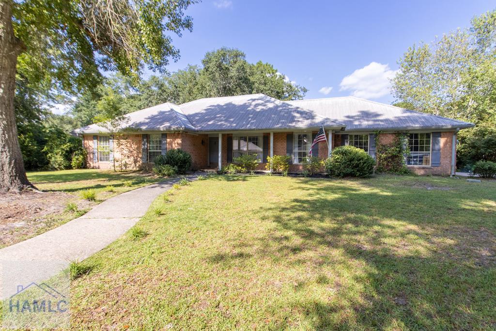 Arlington Dr, Hinesville, GA 31313