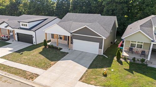 8038 Hudson Ln, Georgetown, IN, 47122-9571 | Card Image