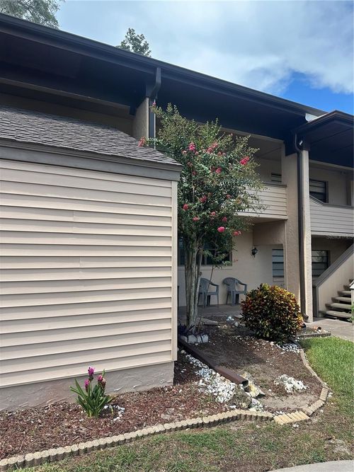 apt-2-2415 Ne 7th St, OCALA, FL, 34470-6253 | Card Image