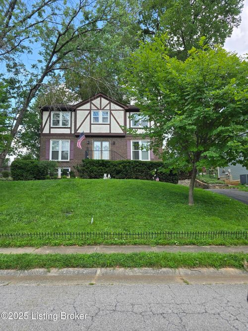 4111 Brentler Rd, Louisville, KY, 40241-1520 | Card Image