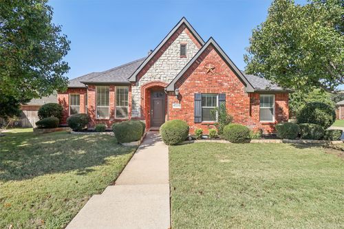 12409 Winterberry Ln, Fort Worth, TX, 76244-7526 | Card Image