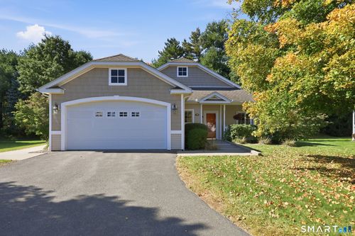 10-10 Hunt Glen Dr, Granby, CT, 06035-2630 | Card Image