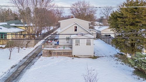 513 N Park St, Westmont, IL, 60559-1428 | Card Image