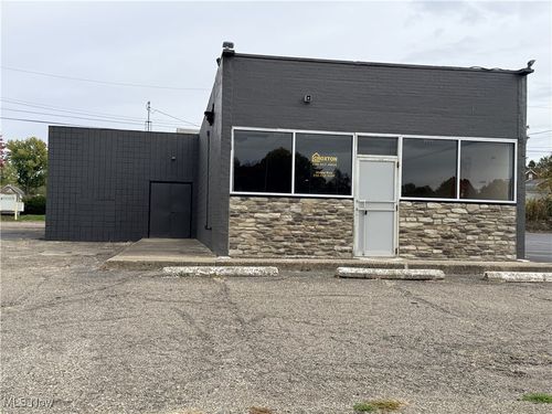 2030 Whipple Ave Nw, Canton, OH, 44708-2360 | Card Image