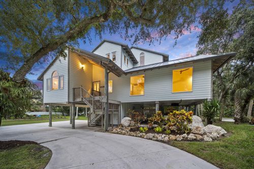 2511 Lightlewood Ln, Fort Pierce, FL, 34946-1816 | Card Image