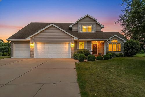 465 Winding Waters Way, LEDGEVIEW, WI, 54115 | Card Image