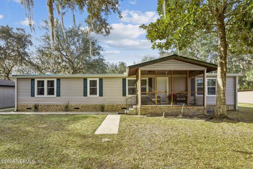 111 Fairway Ln, Crescent City, FL, 32112-4823 | Card Image