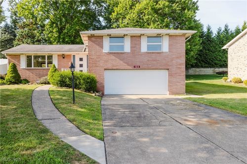104 Tera Mnr, Wintersville, OH, 43953-3922 | Card Image