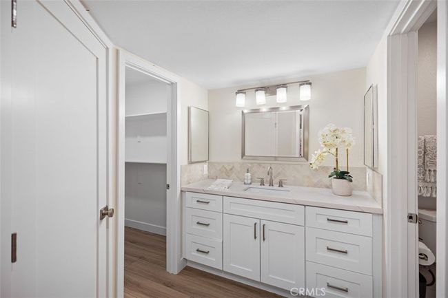 UNIT-77 - 25761 Le Parc, Condo with 1 bedrooms, 2 bathrooms and 2 parking in Lake Forest CA | Image 30