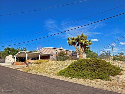 404 Valley View Ave, Tonopah, NV, 89049 | Card Image