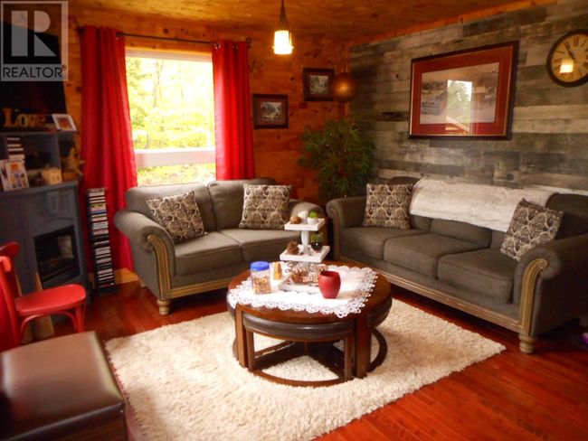 00 W Bottom Rd, Home with 3 bedrooms, 1 bathrooms and null parking in Springdale NL | Image 8