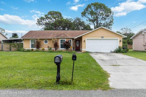 6581 Bancroft Ave, Cocoa, FL, 32927-2232 | Card Image
